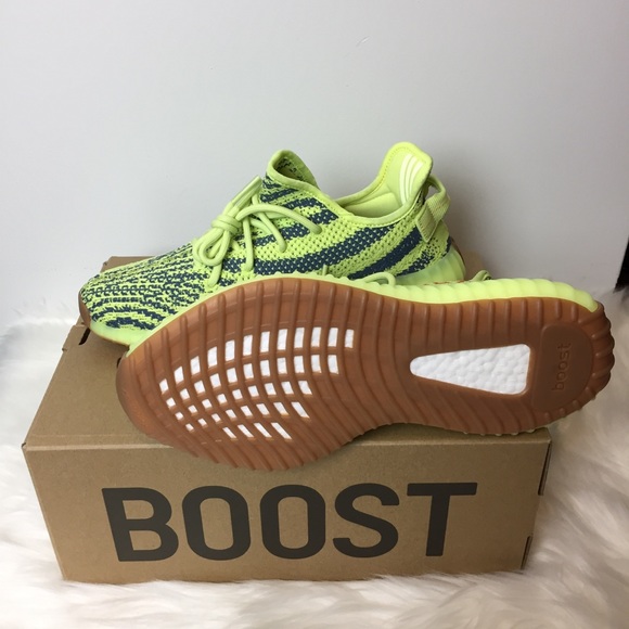SOLD Adidas Yeezy Boost 350 V2 Semi Frozen Yellow - Picture 3 of 8